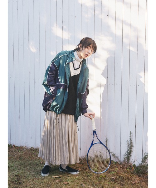 earth music&ecology（アースミュージックアンドエコロジー）の「ワッシャープリーツスカート*（スカート・レディース・チャコールグレー/ライトベージュ/ピンク系その他2・FREE）」の4枚目の写真