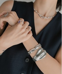 LAPUIS(ラピュイ)Nuanceバングル