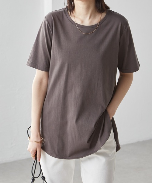 RANAN(ラナン)の「〈Beautiful Cotton 綿100%〉UVカット/接触冷感 ラウンドヘムチュニック(Tシャツ/カットソー・レディース・ブラック/ライトグレー/ネイビー/オフホワイト/グリーン/ダークブルー/イエロー/パープル/チャコール・LL/M/L/3L)」の20枚目の写真