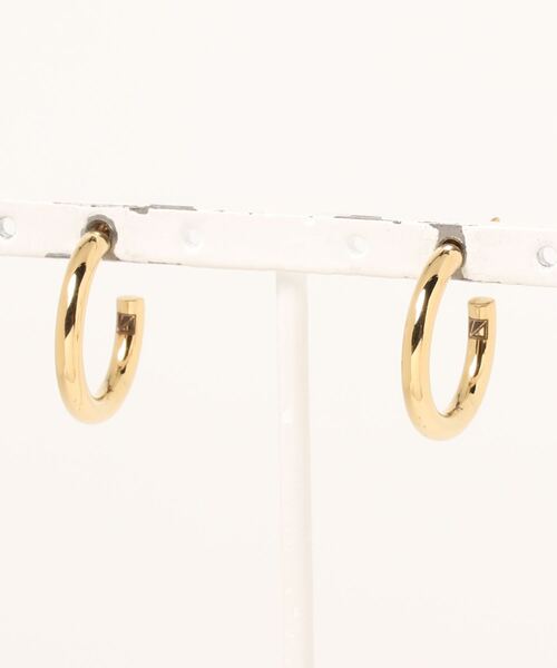 Vaya Con Dios(ヴァヤコンディオス)の「E153 stainless - Hoop pierce(pair)(ピアス(両耳用)・メンズ・シルバー/ゴールド/ブラック・FREE)」の5枚目の写真