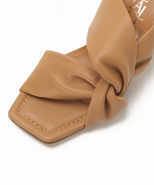 LE TALON（ルタロン）の「6cmソフトツイストサンダル（サンダル・レディース・アイボリー/キャメル/ブラック系その他・MEDIUM/LARGE/SMALL/X-LARGE/X-SMALL）」の8枚目の写真