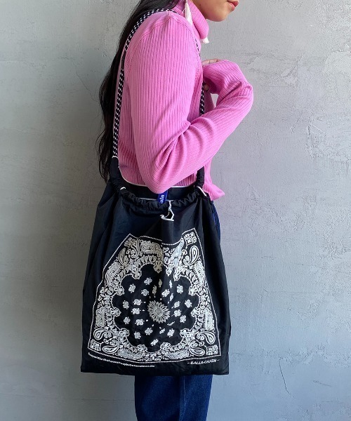 Ball&Chain（ボールアンドチェーン）の「[BALL&CHAIN/ボールアンドチェーン] BANDANA 刺繍デザインナイロントートバッグ（トートバッグ・レディース・ネイビー/ブラック・ONE SIZE）」の21枚目の写真