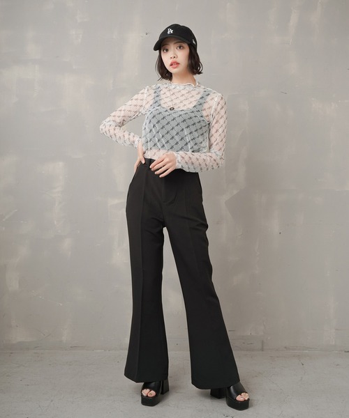 SPINNS(スピンズ)の「モノグラムシアータートルネックカットソー(Tシャツ/カットソー・レディース・ホワイト×ブラック/ブラック×ホワイト/グリーン系その他/ブラウン系その他・ONESIZE)」の7枚目の写真