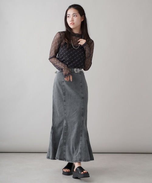 SPINNS(スピンズ)の「モノグラムシアータートルネックカットソー(Tシャツ/カットソー・レディース・ホワイト×ブラック/ブラック×ホワイト/グリーン系その他/ブラウン系その他・ONESIZE)」の19枚目の写真