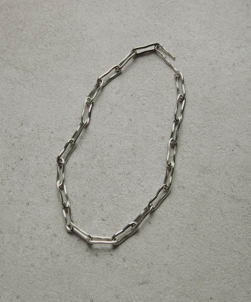 COLOR TOKYO ACCESSORIES（カラートウキョウアクセサリー）の「ニュアンススクエアチェーンネックレス（ネックレス・レディース・Silver/GOLD ・FREE）」の2枚目の写真