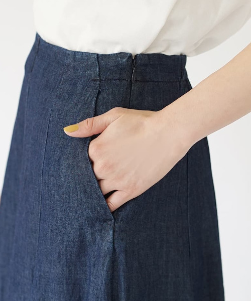 zootie（ズーティー）の「アビーベーシックライトデニム［マキシフレアスカート］（デニムスカート・レディース・ブラック/ネイビー・M）」の9枚目の写真