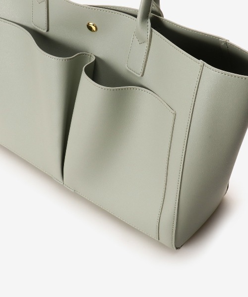 & chouette（アンドシュエット）の「フロントポケット A4対応トート（トートバッグ・レディース・グレイッシュベージュ/ブラック/グレー/ライトグレー/ベージュ/ミント・FREE）」の9枚目の写真