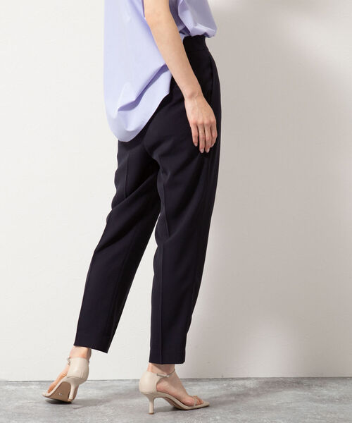 NOLLEY’S(ノーリーズ)の「ウォッシャブル2WAYストレッチテーパードパンツ(その他パンツ・レディース・ベージュ/ネイビー/ベビーピンク・36/40/38)」の18枚目の写真