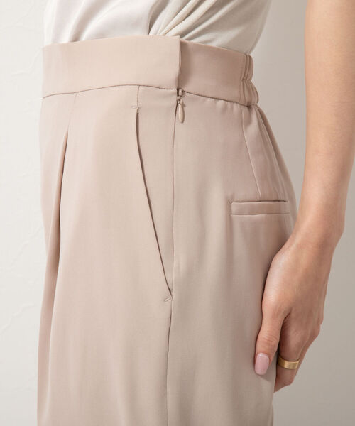 NOLLEY’S(ノーリーズ)の「ウォッシャブル2WAYストレッチテーパードパンツ(その他パンツ・レディース・ベージュ/ネイビー/ベビーピンク・36/40/38)」の10枚目の写真