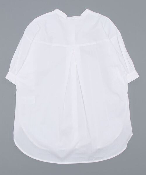 Te chichi（テチチ）の「パール釦バンドカラーシャツ（シャツ/ブラウス・レディース・ブラック/ベージュ/オフホワイト/チャコール・ﾌﾘ-）」の5枚目の写真