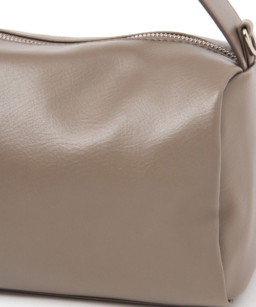 LAKOLE(ラコレ)の「ワンハンドルスクエアショルダーバッグ / 299470(ショルダーバッグ・レディース・ブラック/イエロー/グリーン/ブラウン系その他・FREE)」の13枚目の写真