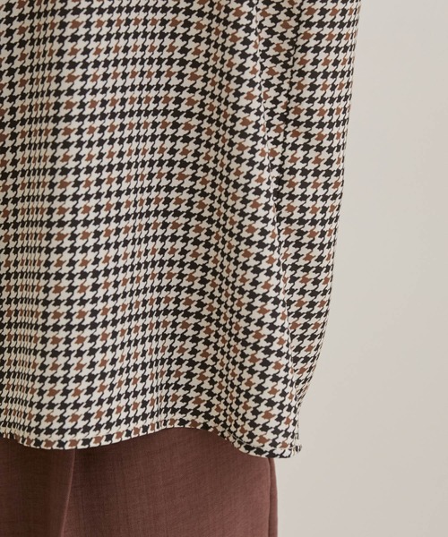 VIS(ビス)の「【EASY CARE】【リボン取り外し可能】柄&無地リボンブラウス(シャツ/ブラウス・レディース・ブラック系その他/キナリ/ベージュ系その他2/レッド・FREE)」の16枚目の写真