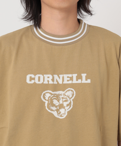JOURNAL STANDARD relume(ジャーナルスタンダード レリューム)の「【CORNELL / コーネル】別注 カレッジプリントTシャツ 3(Tシャツ/カットソー・メンズ・ホワイト/ネイビー/キャメル・MEDIUM/LARGE)」の19枚目の写真