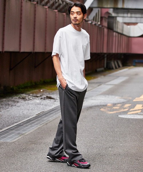 Martin Kim オーバーサイズシャツ　カットアウト切りっぱなし　ブラック MinoriTY オーバーサイズ セーター メンズ 冬服 切り替え ニット