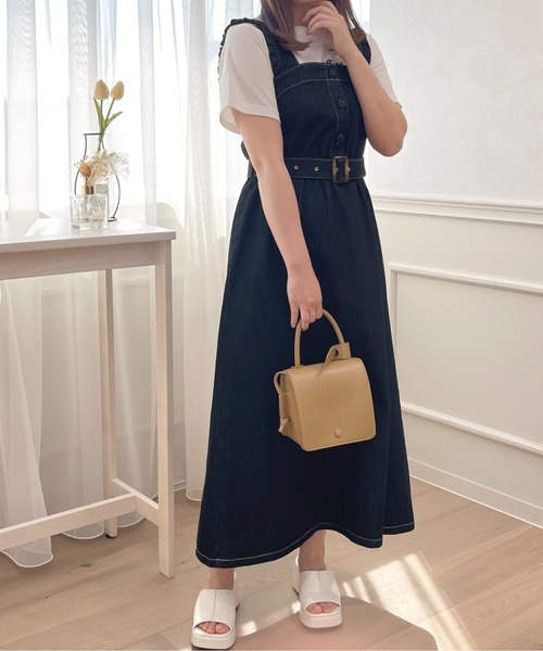 apres jour（アプレジュール）の「フロントボタンジャンスカ２【ZOZOTOWN限定アイテム】（ジャンパースカート・レディース・ブラック/ダークブルー/ピンクベージュ・SMALL/MEDIUM/X-LARGE）」の5枚目の写真