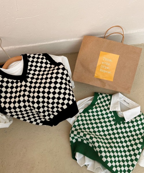 aimoha（アイモハ）の「【aimoha-KIDS-】子供服　ブロックチェックVネックニットベスト（ベスト・キッズ・ブラック/グリーン・90/100/110/120/130/140）」の5枚目の写真