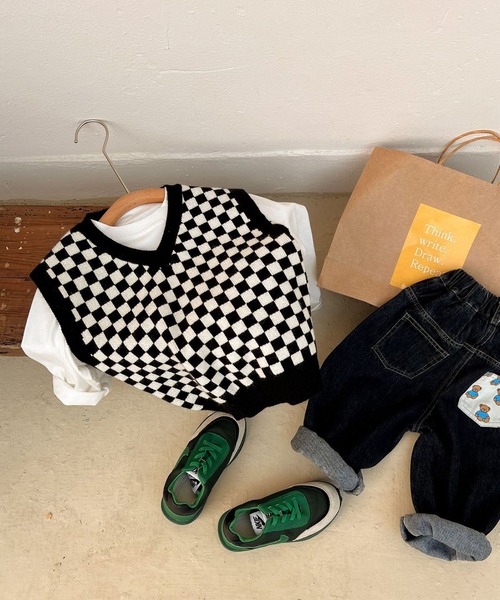 aimoha（アイモハ）の「【aimoha-KIDS-】子供服　ブロックチェックVネックニットベスト（ベスト・キッズ・ブラック/グリーン・90/100/110/120/130/140）」の11枚目の写真