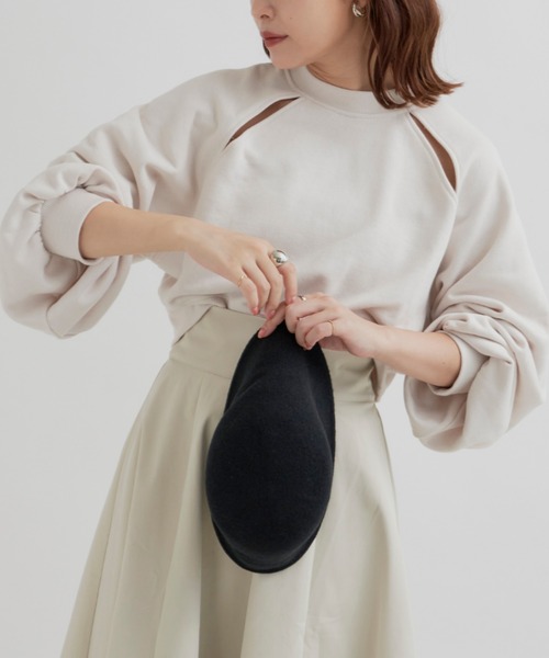 VANNIE U（ヴァニーユー）の「ラグランスリットスウェット（スウェット・レディース・グリーン/アイボリー・FREE）」の3枚目の写真