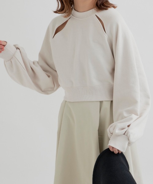 VANNIE U（ヴァニーユー）の「ラグランスリットスウェット（スウェット・レディース・グリーン/アイボリー・FREE）」の5枚目の写真