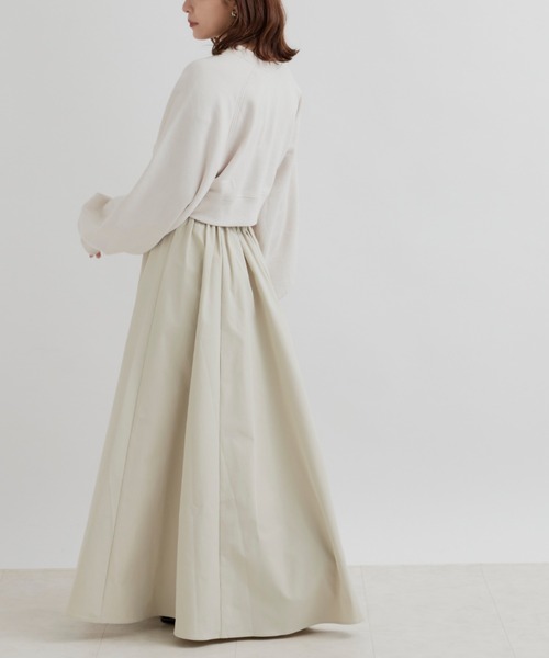 VANNIE U（ヴァニーユー）の「ラグランスリットスウェット（スウェット・レディース・グリーン/アイボリー・FREE）」の12枚目の写真