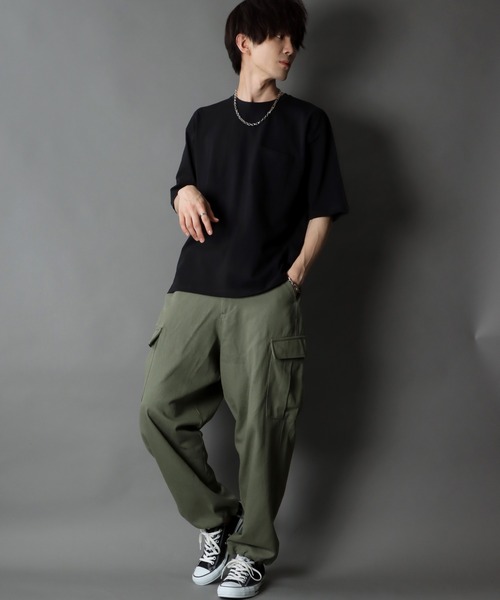 SITRY（シトリー）の「Loose silhouette basic T-shirt/ルーズシルエット ベーシック Ｔシャツ（Tシャツ/カットソー・メンズ・ホワイト/ブラック/ベージュ/グレー/サックスブルー/グリーン・L/XL/M）」の18枚目の写真