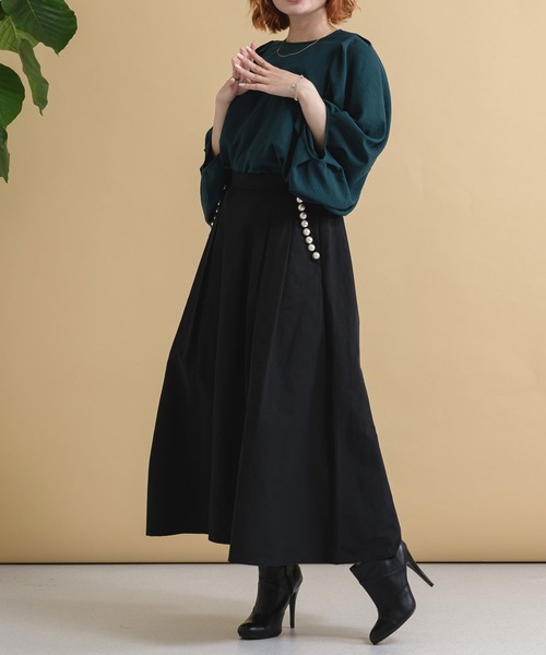 CLOCHE(クロシェ)の「cloche ノルディスドルマンブラウス(シャツ/ブラウス・レディース・ブラック/ベージュ/グリーン・FREE)」の4枚目の写真