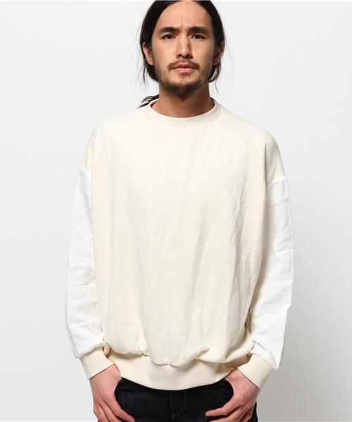 WHO'S WHO gallery(フーズフーギャラリー)の「【EXCHANGEZ】ビッグ切替スウェット(スウェット・メンズ・グレー/ホワイト/ネイビー・SMALL/MEDIUM/LARGE)」の1枚目の写真