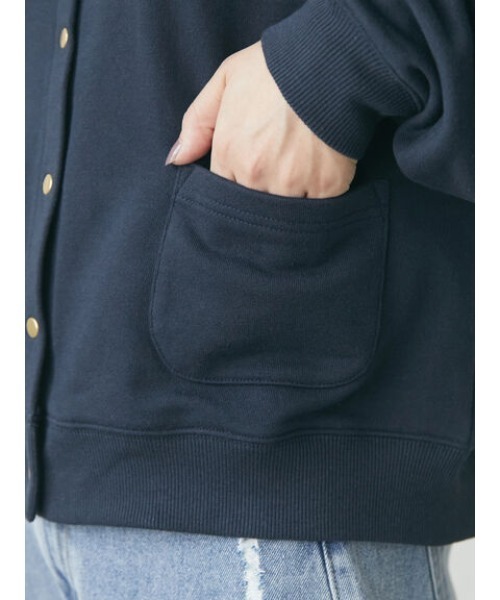 Green　Parks（グリーンパークス）の「釦付き裏毛カーディガン（カーディガン/ボレロ・レディース・ブルーグリーン/ネイビー/ピンク・FREE）」の11枚目の写真