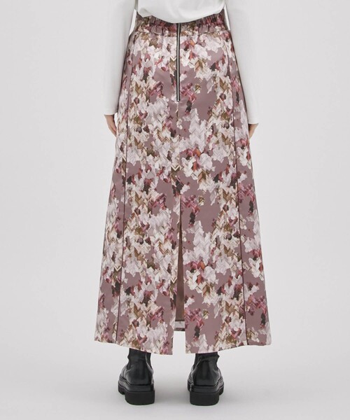 CITY TOKYO（シティトウキョウ）の「【手洗い可能】カモフラセミフレアスカート【A＋TOKYO / エープラストウキョウ】（スカート・レディース・グリーン/ピンク・2/1）」の18枚目の写真