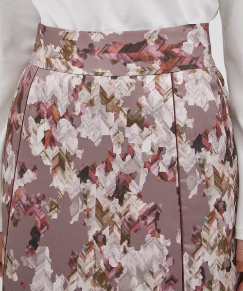 CITY TOKYO（シティトウキョウ）の「【手洗い可能】カモフラセミフレアスカート【A＋TOKYO / エープラストウキョウ】（スカート・レディース・グリーン/ピンク・2/1）」の19枚目の写真