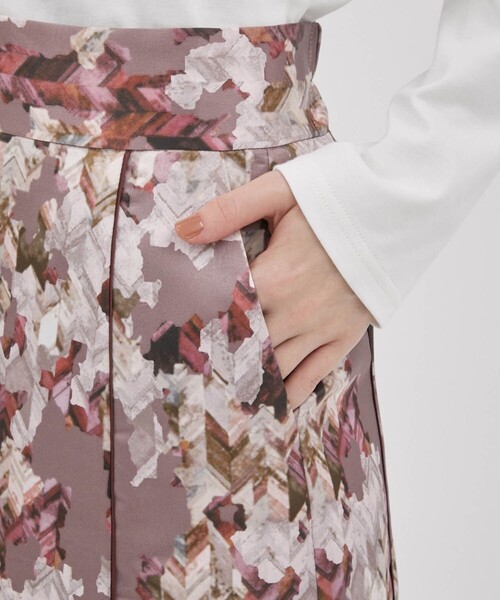 CITY TOKYO（シティトウキョウ）の「【手洗い可能】カモフラセミフレアスカート【A＋TOKYO / エープラストウキョウ】（スカート・レディース・グリーン/ピンク・2/1）」の20枚目の写真