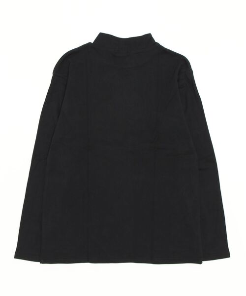 URBAN COLLECTION（アーバンコレクション）の「スムスワンポイント刺繍モックネックロングスリーブTシャツ（Tシャツ/カットソー・メンズ・ホワイト/ブラック/グレイッシュベージュ・M/L/XL）」の4枚目の写真