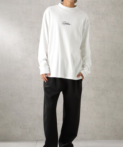 URBAN COLLECTION（アーバンコレクション）の「スムスワンポイント刺繍モックネックロングスリーブTシャツ（Tシャツ/カットソー・メンズ・ホワイト/ブラック/グレイッシュベージュ・M/L/XL）」の8枚目の写真
