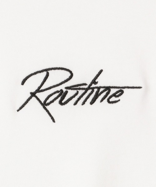 URBAN COLLECTION（アーバンコレクション）の「スムスワンポイント刺繍モックネックロングスリーブTシャツ（Tシャツ/カットソー・メンズ・ホワイト/ブラック/グレイッシュベージュ・M/L/XL）」の16枚目の写真