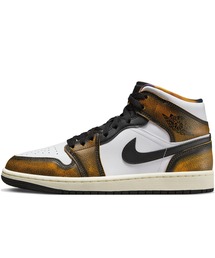 JORDAN BRAND（ジョーダンブランド）の「JORDAN BRAND ジョーダンブランド AIR JORDAN 1 MID SE エア ジョーダン 1 MID SE MDQ8417 #071BLACK/TAXI（スニーカー）」