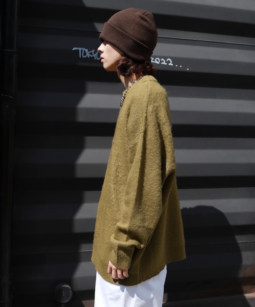 MSG(エムエスジー)の「ビッグシルエットモヘアライククルーニット アーガイル/グラデーション/チェック/フラワー(ニット/セーター・メンズ・ブルー系/ブラック系/チャコール/ブラック/ブラウン系/マスタード/グレー系/ブラウン・S/M/L)」の16枚目の写真