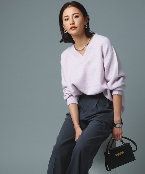 RASW（ラス）の「[RASW]モヘア混Vネックニット（ニット/セーター・レディース・グレー系その他/ライトピンク/オフホワイト・M/L）」の6枚目の写真