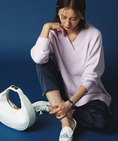 RASW（ラス）の「[RASW]モヘア混Vネックニット（ニット/セーター・レディース・グレー系その他/ライトピンク/オフホワイト・M/L）」の8枚目の写真