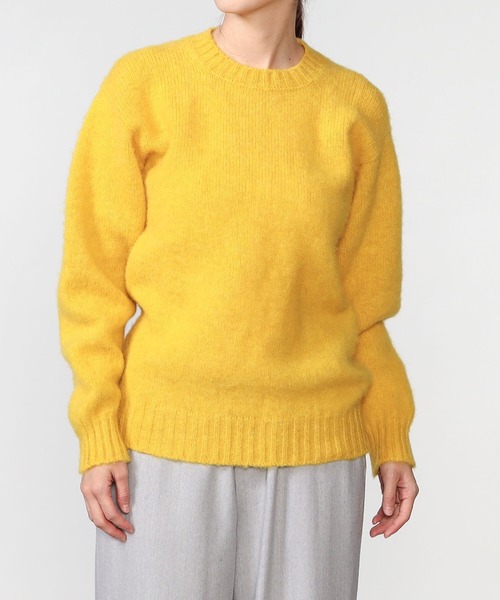 Laurence J Smith（ローレンスジェイスミス）の「LAURENCE J SMITH | シームレスクルーネックセーター WOMEN（ニット/セーター・レディース・サックスブルー/グレー/イエロー/ピンク/ベージュ・S）」の4枚目の写真