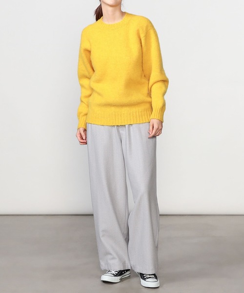 Laurence J Smith（ローレンスジェイスミス）の「LAURENCE J SMITH | シームレスクルーネックセーター WOMEN（ニット/セーター・レディース・サックスブルー/グレー/イエロー/ピンク/ベージュ・S）」の7枚目の写真