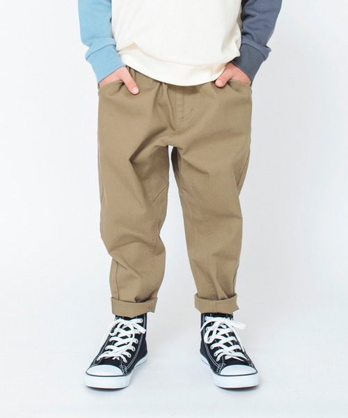 BRANSHES(ブランシェス)の「ガーデナーテーパードパンツ(チノパンツ・キッズ・グリーン/ベージュ/ピンク/ブラック/ブルーグレー/アイボリー/ネイビー/その他・160cm/140cm/150cm/90cm/130cm/110cm/100cm/120cm)」の4枚目の写真