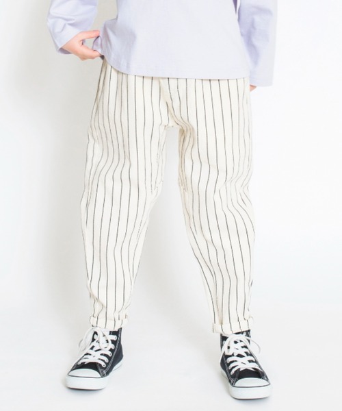 BRANSHES(ブランシェス)の「ガーデナーテーパードパンツ(チノパンツ・キッズ・グリーン/ベージュ/ピンク/ブラック/ブルーグレー/アイボリー/ネイビー/その他・160cm/140cm/150cm/90cm/130cm/110cm/100cm/120cm)」の8枚目の写真