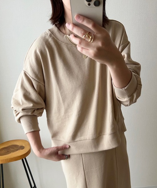 Fizz(フィズ)の「【maiko_wear × Fizz コラボ】 前後差裏毛スウェット(スウェット・レディース・ブラック/ベージュ/チャコール・M)」の9枚目の写真