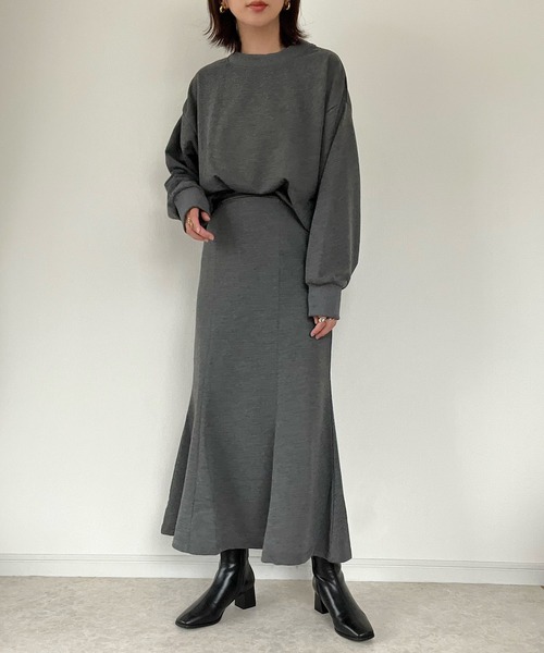 Fizz(フィズ)の「【maiko_wear × Fizz コラボ】 前後差裏毛スウェット(スウェット・レディース・ブラック/ベージュ/チャコール・M)」の15枚目の写真