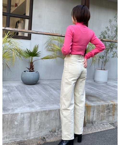 LiSeek（リシーク）の「【LiSeeK】アームウォーマー風ハイネックニットTOP（ニット/セーター・レディース・グリーン/ブルー/オレンジ/ピンク・FREE）」の17枚目の写真