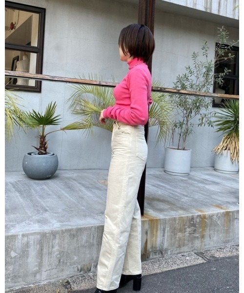 LiSeek（リシーク）の「【LiSeeK】アームウォーマー風ハイネックニットTOP（ニット/セーター・レディース・グリーン/ブルー/オレンジ/ピンク・FREE）」の18枚目の写真