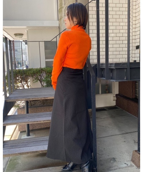 LiSeek（リシーク）の「【LiSeeK】アームウォーマー風ハイネックニットTOP（ニット/セーター・レディース・グリーン/ブルー/オレンジ/ピンク・FREE）」の20枚目の写真