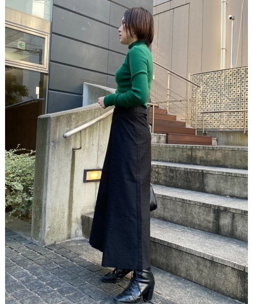 LiSeek（リシーク）の「【LiSeeK】アームウォーマー風ハイネックニットTOP（ニット/セーター・レディース・グリーン/ブルー/オレンジ/ピンク・FREE）」の10枚目の写真