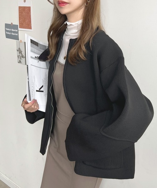 Futier land（フューティアランド）の「ランタンスリーブブルゾン（カーディガン/ボレロ・レディース・グレー/アイボリー/パープル/ブラック/ネイビー・FREE）」の3枚目の写真