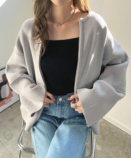 Futier land（フューティアランド）の「ランタンスリーブブルゾン（カーディガン/ボレロ・レディース・グレー/アイボリー/パープル/ブラック/ネイビー・FREE）」の18枚目の写真